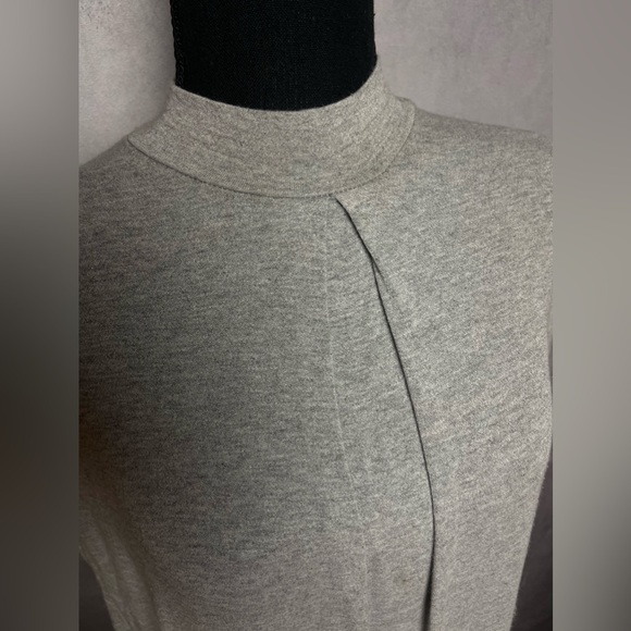 Urban outfitters silence + noise grey mock turtle neck shirt size xs - Picture 2 of 5